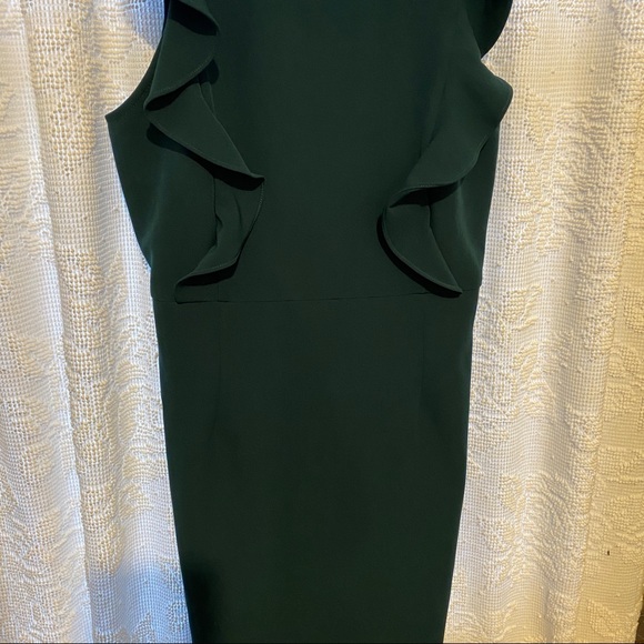 Lulu’s Emerald Green Hearts Aflutter Bodycon Trumpet Midi Ruffle Hem Dress - Picture 13 of 14
